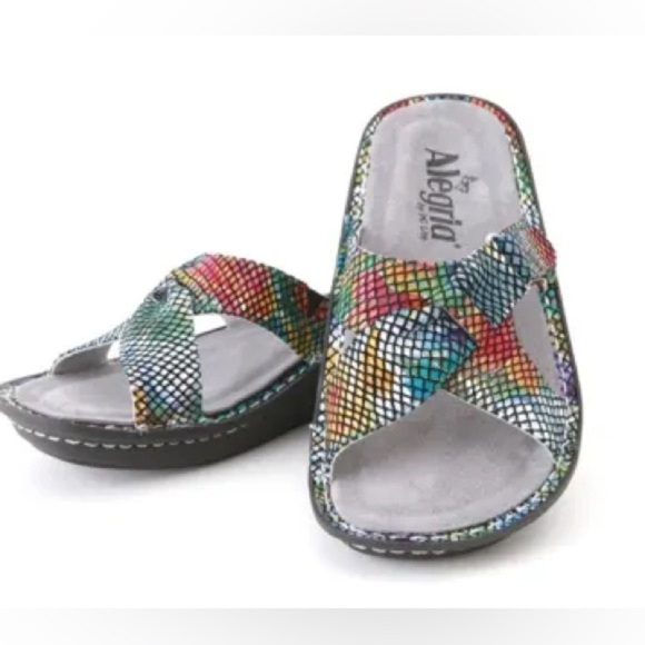 NWOB Alegria Violet Multi Floral Snake Leather Slip-On Sandals Sz EU 39 US 8.5 - Picture 1 of 14